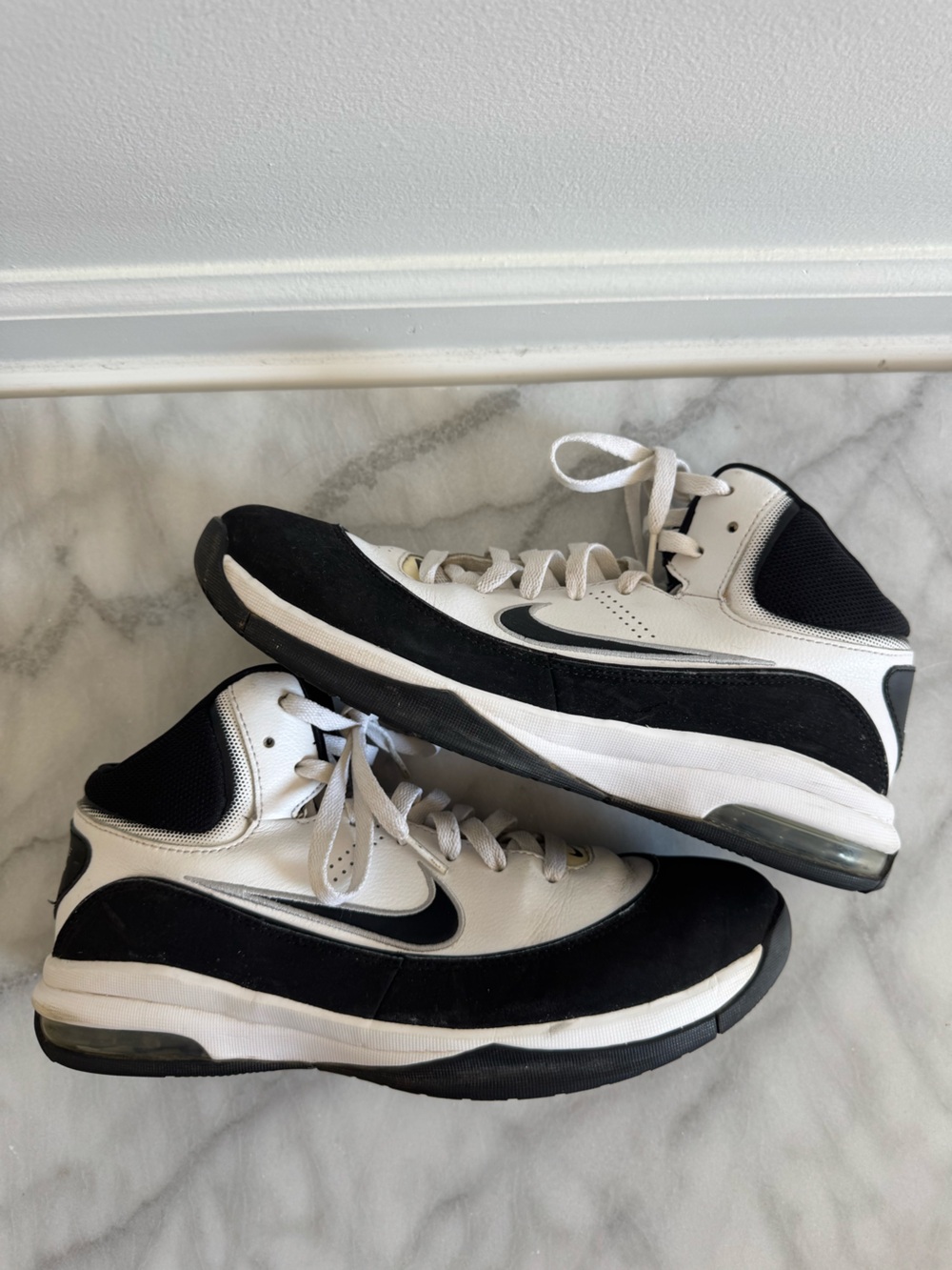 Nike Air Max Closer V High-top Basketball Sneakers Men’s Size 10 Black & White